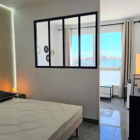 Cap D'agde, 4 Couchages, Proche Port Et Commerces, A 500m Du Centre - Fr-1-249-408 Appartement