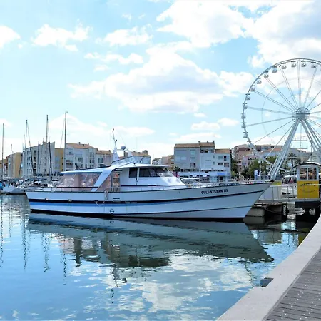 Cap D'agde, 4 Couchages, Proche Port Et Commerces, A 500m Du Centre - Fr-1-249-408 Agde
